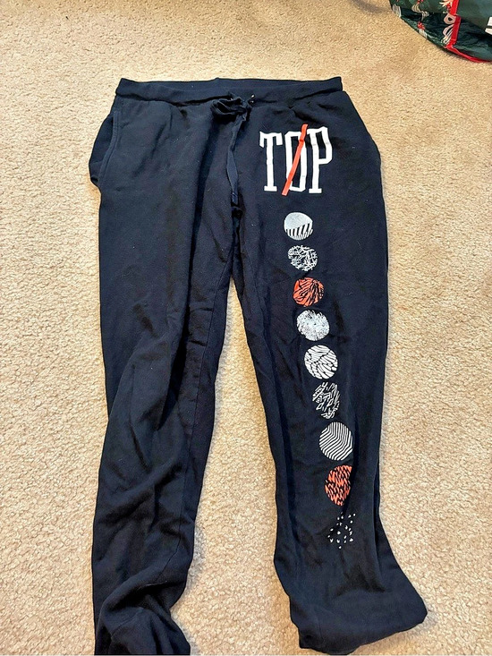 Hot Topic Other - Twenty One Pilots joggers